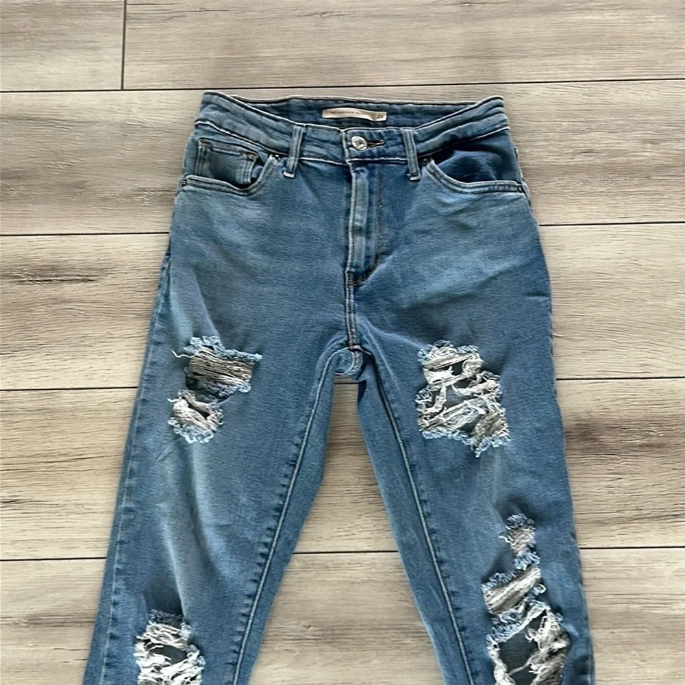 levis 721 high rise skinny jeans size 26 distressed
